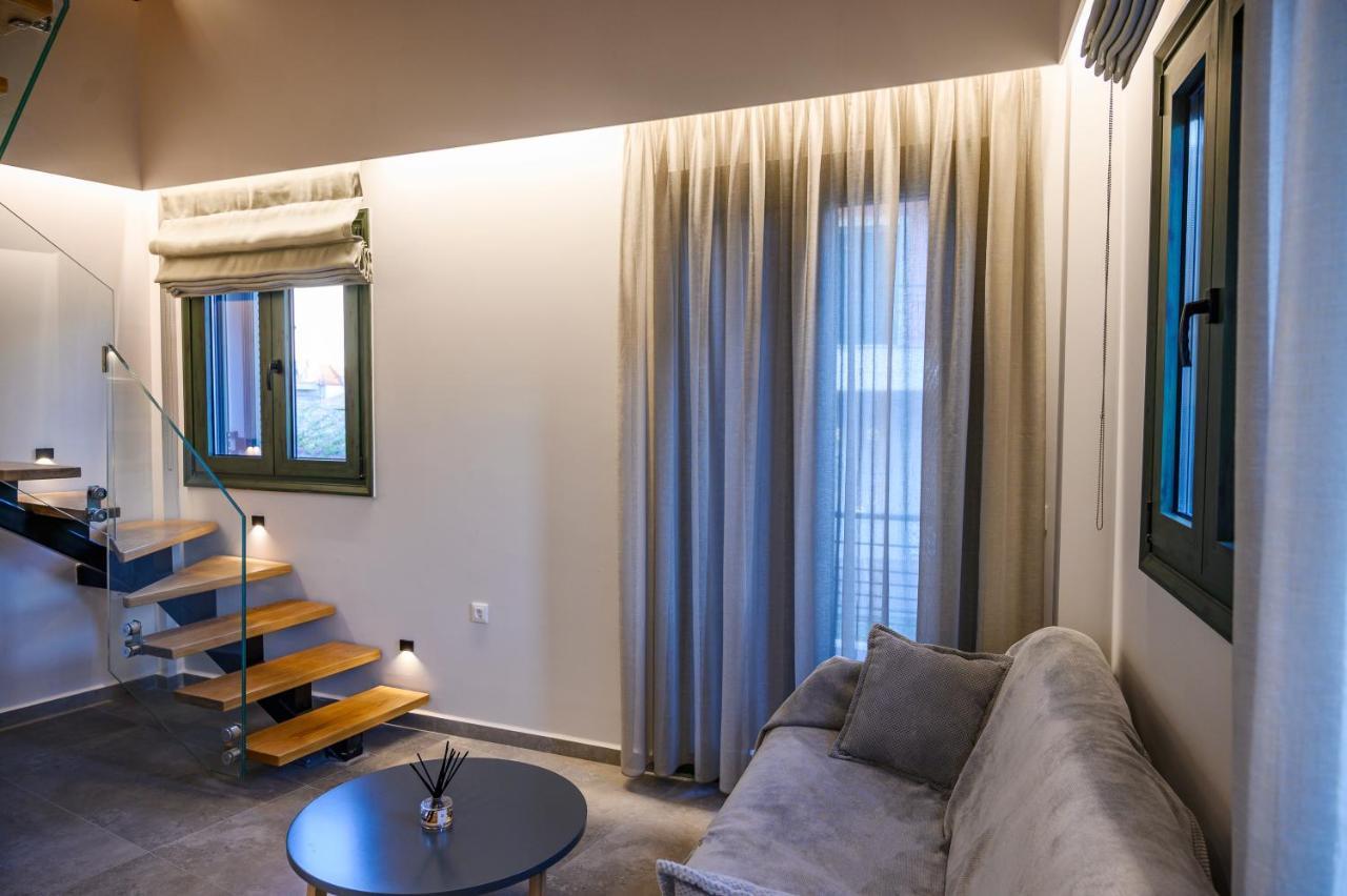 Luxury Suites By Panagiota Preveza Exterior foto